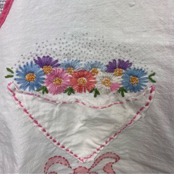 Vintage Embroidered Pinafore Apron Floral Bow White Pink Pockets OS - Picture 7 of 11